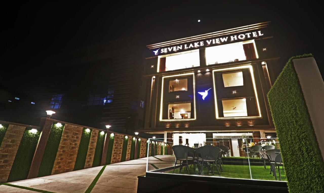 Fabhotel Prime Seven Lake View Hyderabad Exterior photo